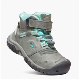 NEW size 13 Little Kids’ Ridge-Flex Waterproof Boot